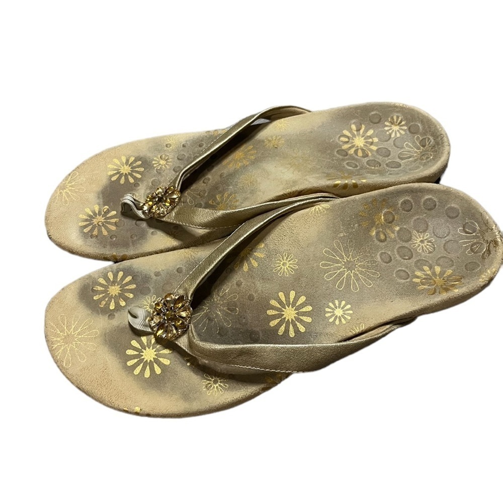 Vionic Womens Gold Sharon Slip On Dress Sandal Flip Flops Size 9 Wide EU 40